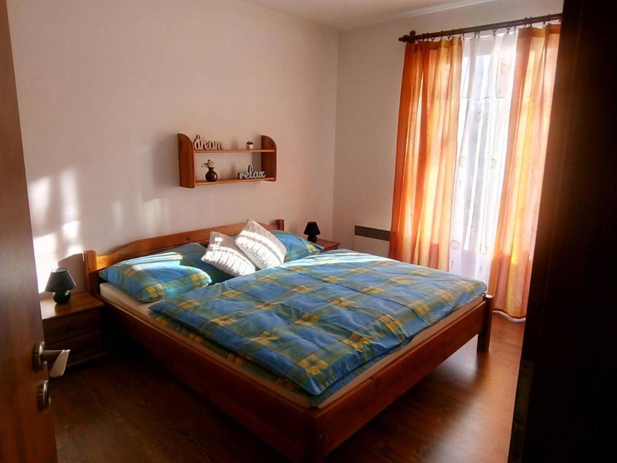 Ski&Sun - Apartman B11 Liptovský Mikuláš Buitenkant foto